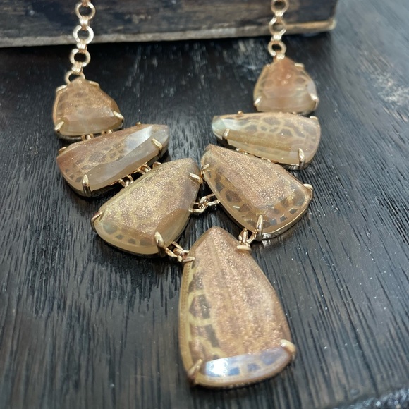 NWT Harlie Rose Gold Statement Necklace in Gold Dusted Glass! - Picture 5 of 5